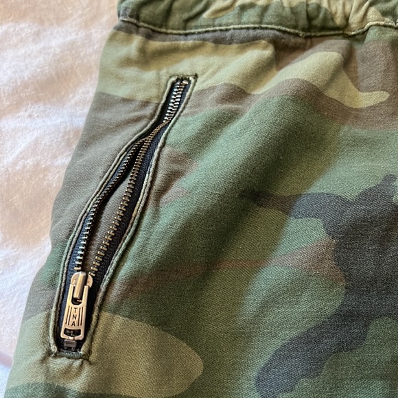 TNA Camo joggers, size 6 - Picture 2 of 6